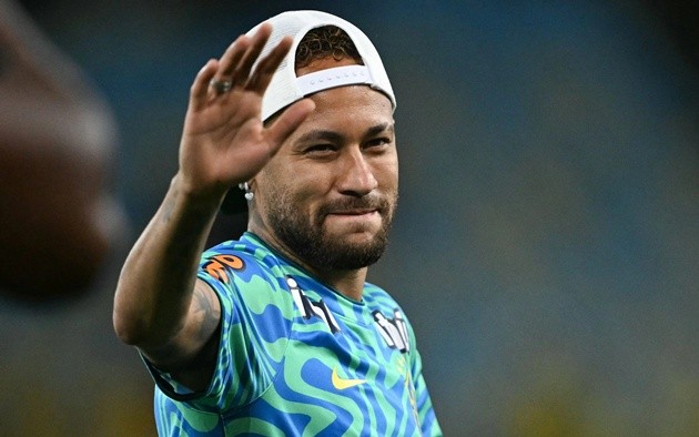 Neymar chưa có thể trạng tốt để dự World Cup.
