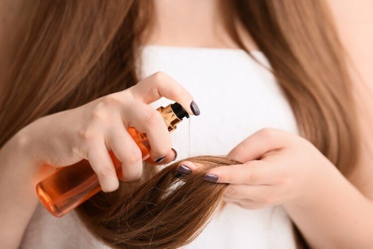 Dâu tằm không chỉ là loại quả quen thuộc mà còn được sử dụng rộng rãi trong các bài thuốc dưỡng huyết.