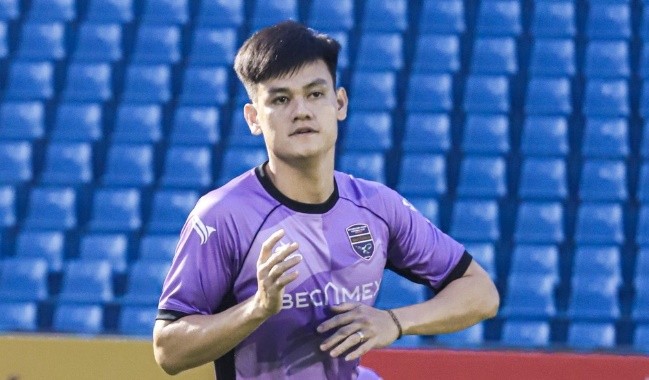 Tấn Tài chia tay CLB Becamex TP.HCM sau mùa 2025/26.