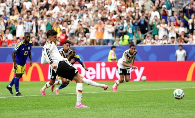 Kai Havertz - 8.7 điểm: Cầu thủ xuất sắc nhất trận đấu. Havertz thực hiện thành công quả phạt đền và ấn định tỷ số 7-1 bằng pha lốp bóng kỹ thuật qua đầu thủ môn. Sự cơ động của anh giúp hàng công Đức vận hành cực kỳ trơn tru.
