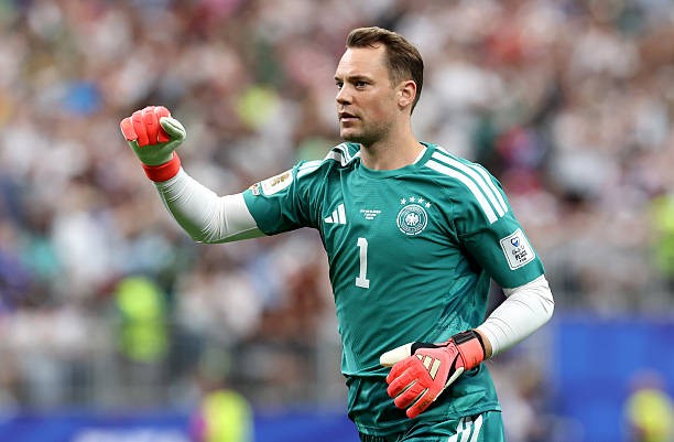 Manuel Neuer bắt chính trong trận đấu với Curacao.