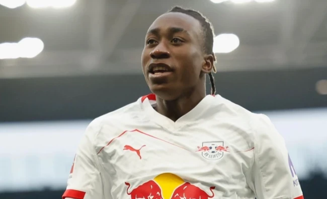 Yan Diomande hứa hẹn là mảnh ghép phù hợp với Liverpool.