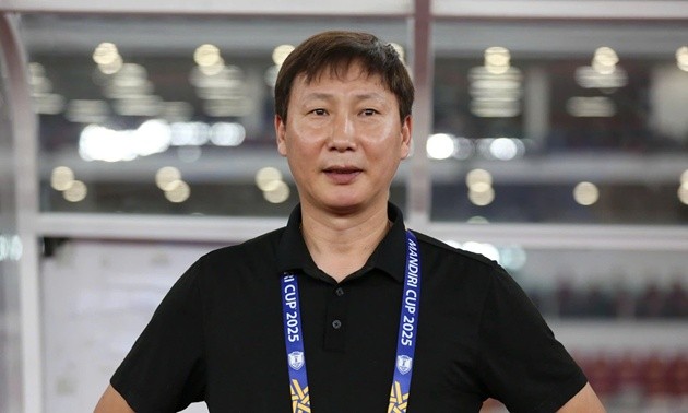 HLV Kim Sang-sik đang sở hữu một dàn nhân sự chất lượng. 