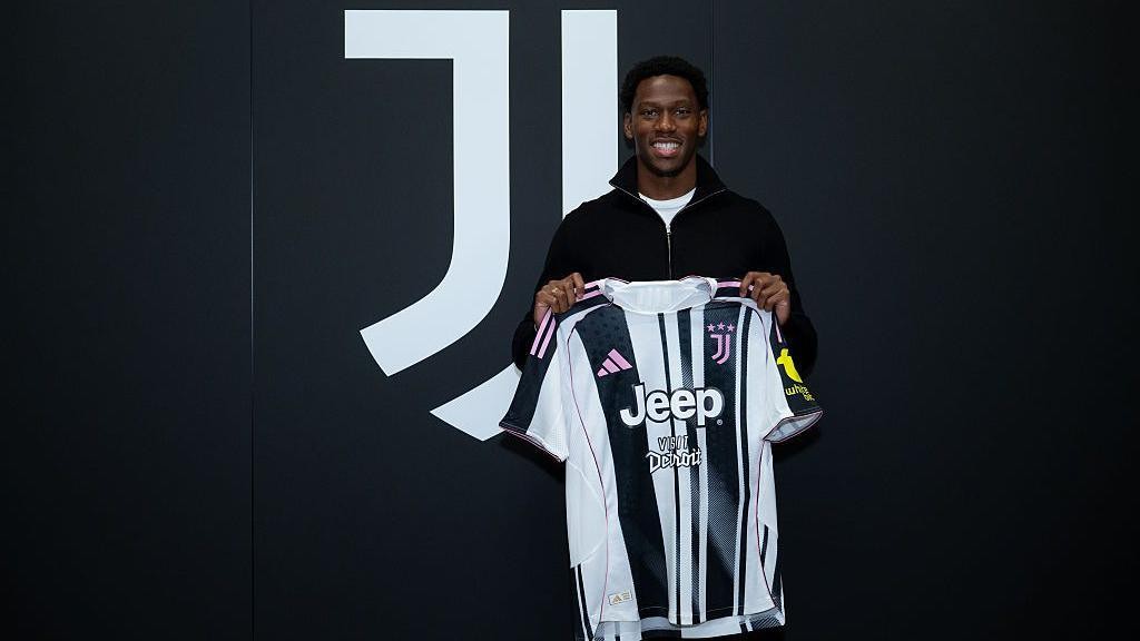 David đang bước vào giai đoạn đầu khó khăn tại Juventus