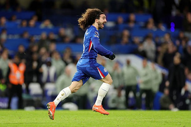 Cucurella trên đường đến Real Madrid. 