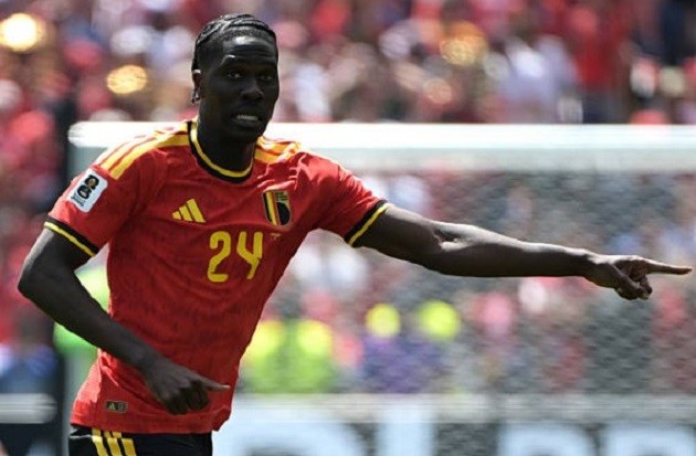 Amadou Onana (6.5): Có một trận đấu mờ nhạt, hoàn toàn thất bại trong việc áp đặt thế trận khu trung tuyến và bị rút ra trước khi trận đấu trôi qua một giờ.