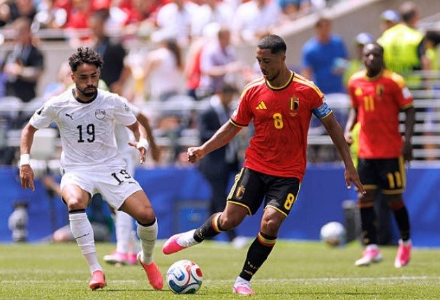 Youri Tielemans (6.8): Thi đấu không hiệu quả trong hiệp một nhưng khởi sắc hơn ở hiệp hai, chính anh là người châm ngòi cho Meunier thoát xuống dẫn đến bàn thắng.