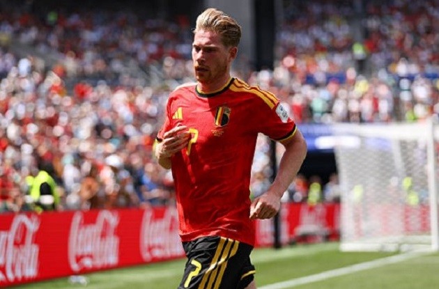 Kevin De Bruyne (6.6): Vẫn là người dễ tạo đột biến nhất với cú đá phạt trúng cột dọc, dù sau đó có tình huống dứt điểm khá hiền ở vị trí thuận lợi.