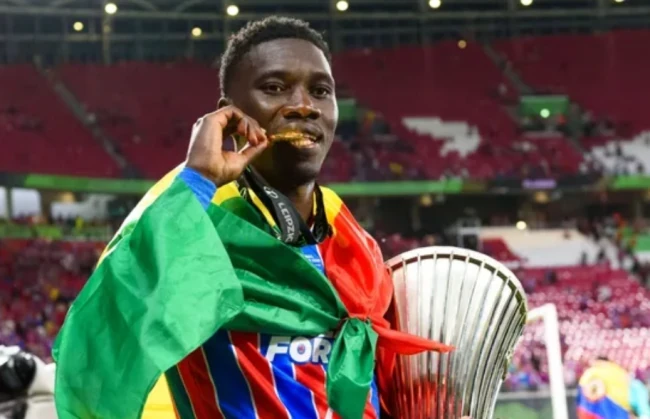 Ismaila Sarr là mũi nhọn trên hàng công Senegal.