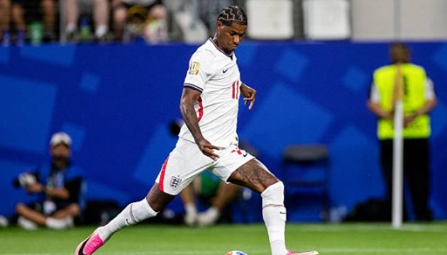 Dự bị  Marcus Rashford (7 điểm - thay Anthony Gordon): Lên tiếng đúng lúc bằng pha dứt điểm góc thấp lạnh lùng, trực tiếp ấn định chiến thắng chung cuộc.