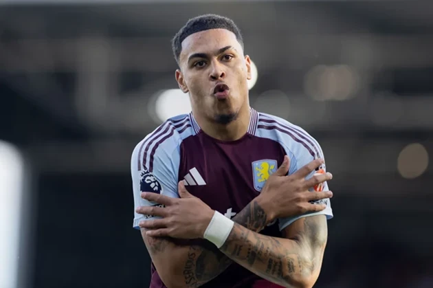 Arsenal bắt tay vào việc chiêu mộ Morgan Rogers.