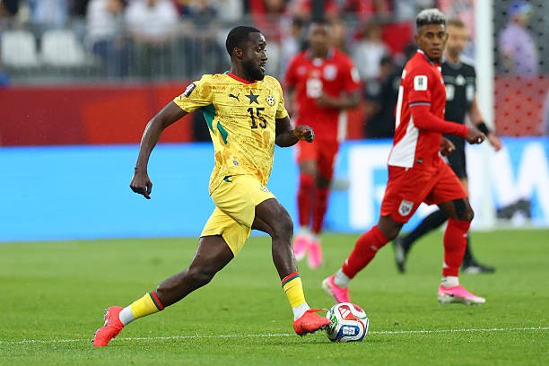 Elisha Owusu (6.6): Được kỳ vọng sẽ là nhân tố kiến thiết lối chơi, nhưng màn thể hiện của Owusu lại khá nhạt nhòa. Những đường chuyền của anh chưa đủ sức xuyên phá hàng thủ đối phương.