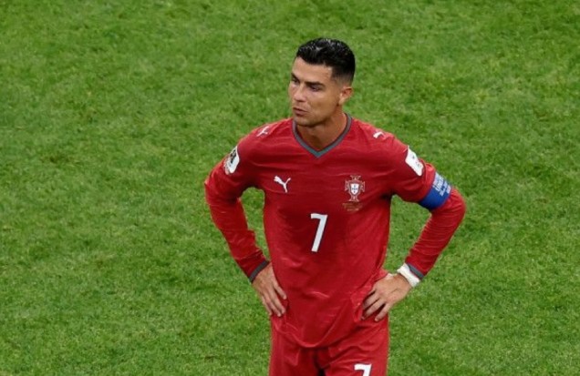 Ronaldo hứng chịu chỉ trích sau trận hòa của Bồ Đào Nha trước Congo.