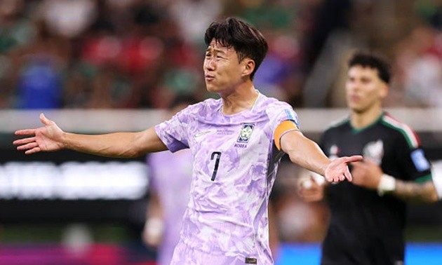 Son Heung-min – 6.2 điểm: Một đêm thi đấu lặng lẽ khác của thủ quân tuyển Hàn Quốc. Dù thi đấu có phần khởi sắc hơn so với trận gặp CH Séc, Son vẫn không tạo ra đột biến và bị thay ra sớm một cách đầy bất ngờ.