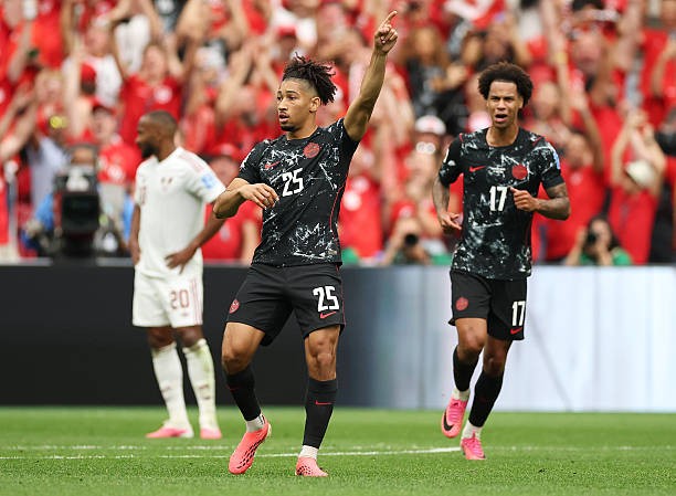 Saliba đã có một trận đấu ấn tượng trước Qatar.