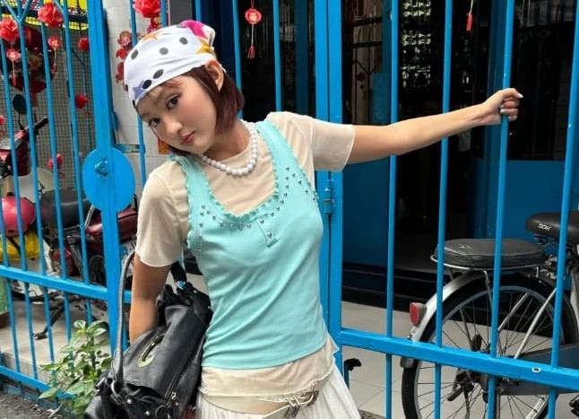 Đây là lựa chọn phù hợp cho những ai muốn thử nghiệm phong cách nữ tính nhưng vẫn giữ được sự tinh tế.