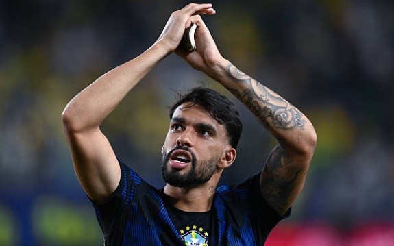 Lucas Paqueta (7.8): Một trong những cầu thủ chơi hay nhất ở hàng tiền vệ. Paqueta thể hiện khả năng sáng tạo tuyệt vời với đường kiến tạo tinh tế cho Vinicius ghi bàn. Anh là mắt xích không thể thiếu trong các tình huống phối hợp nhóm nhỏ và tấn công trung lộ.