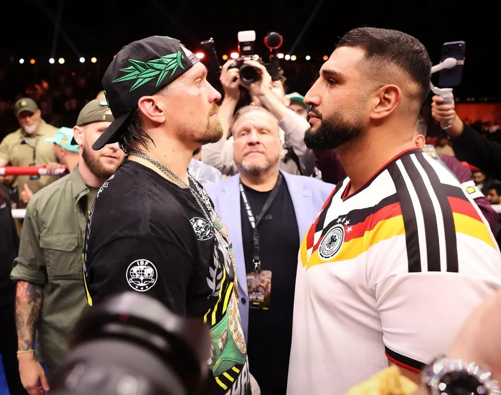 Oleksandr Usyk đối mặt Agit Kabayel