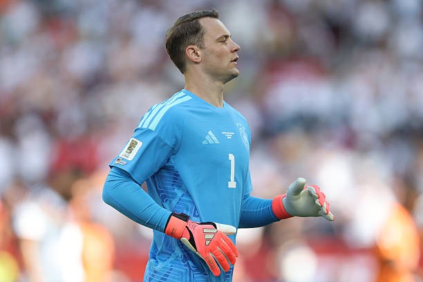 Manuel Neuer (7/10): Việc thủ môn kỳ cựu này được lựa chọn tiếp tục gây tranh cãi, nhưng thực tế anh không thể làm gì nhiều trước bàn thắng của Kessie và đã chơi ổn định trong phần còn lại của trận đấu.