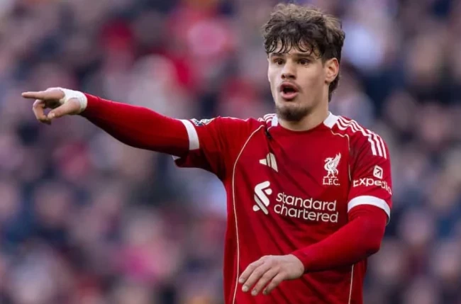 Milos Kerkez được kỳ vọng chơi khởi sắc ở mùa giải thứ 2 tại Liverpool.
