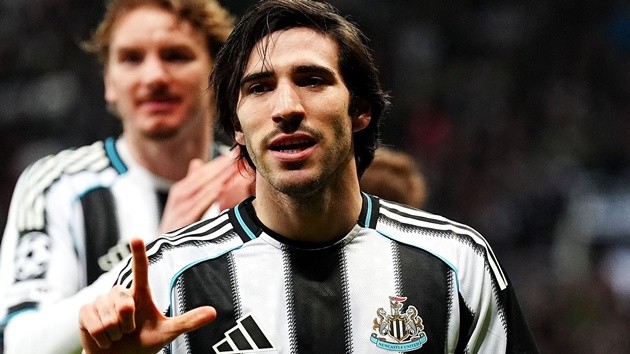 Newcastle từ chối lời đề nghị của Spurs dành cho Tonali.