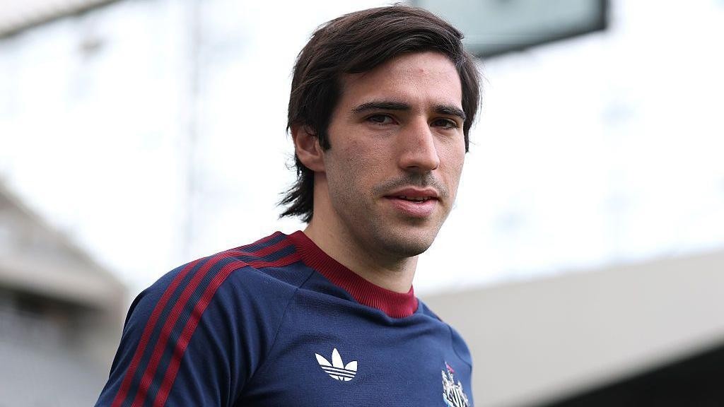 Tottenham được cho rất nghiêm túc với thương vụ Sandro Tonali.