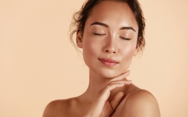 Các sản phẩm chứa collagen kết hợp vitamin C thường được sử dụng nhờ khả năng tham gia vào quá trình tổng hợp collagen tự nhiên
