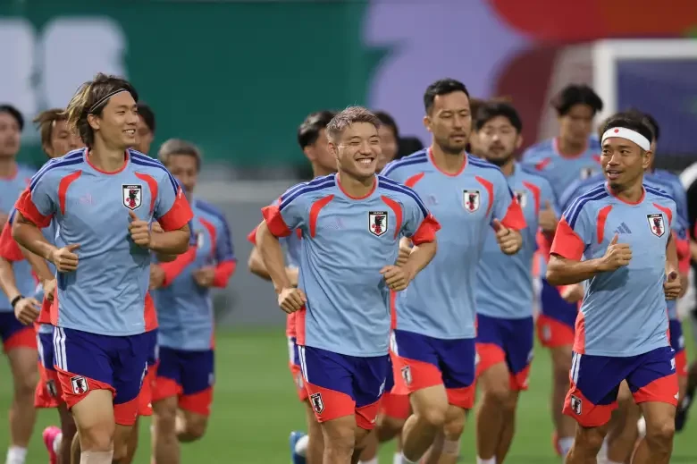Samurai Blue vươn mình thành cường quốc bóng đá.