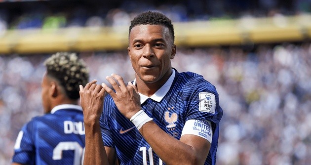 Mbappe sắp có trận thứ 100 trong màu áo tuyển Pháp.