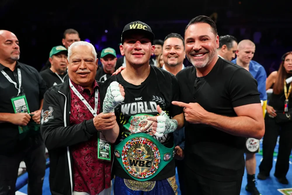 Serhii Bohachuk v Vergil Ortiz - Fight Night