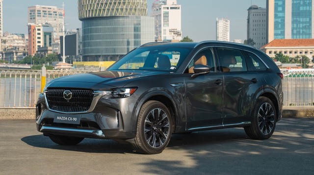 THACO chốt giá Mazda CX-90 từ 1,899 tỉ đồng, cạnh tranh nhóm xe 7 chỗ cỡ lớn - Ảnh 2.