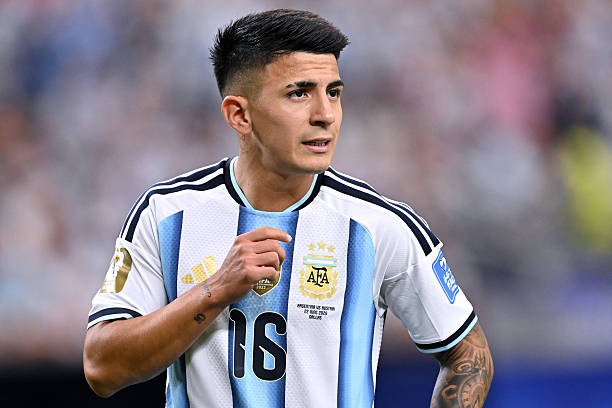 Thiago Almada (7.2): Tình huống xử lý thông minh kiến tạo cho Messi ghi bàn đã cho thấy tài năng thiên bẩm của cầu thủ đang chơi cho Atletico Madrid. Điểm đáng quý nhất ở Almada chính là thái độ thi đấu lăn xả, luôn nỗ lực hết mình vì tập thể trước khi được rút ra nghỉ.