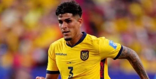 Hincapie trong tầm ngắm của Real Madrid.