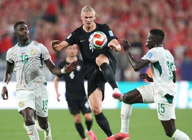 Mọi thứ có lẽ trọn vẹn hơn cho Haaland nếu anh có thêm bàn thắng để hoàn tất cú hat-trick đầu tiên trong sự nghiệp ở sân chơi World Cup.