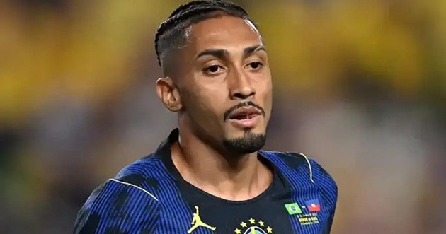Raphinha vướng vào nghi vấn gia nhập Al Hilal.