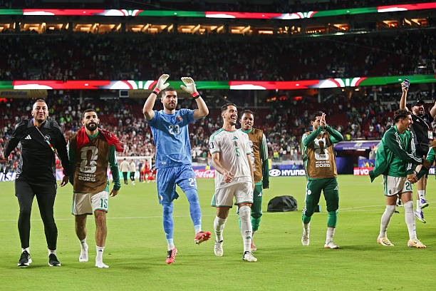 Algeria sáng cửa đi tiếp sau trận thắng này.