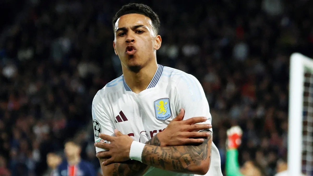 Morgan Rogers được cho là cởi mở với khả năng khoác áo Arsenal.