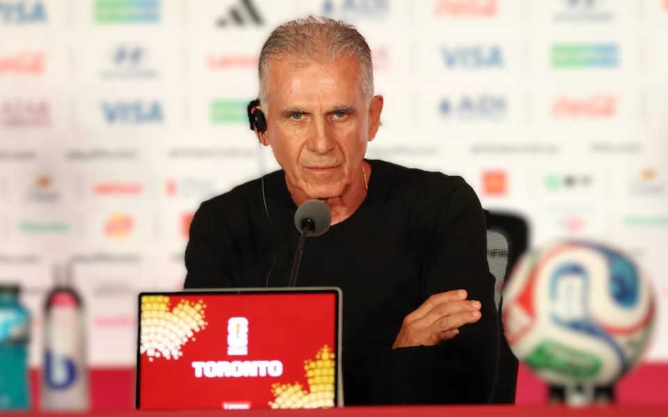 Carlos Queiroz vẫn bảo vệ học trò.
