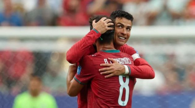 Bruno hoàn toàn có thể chơi tốt cùng Ronaldo.