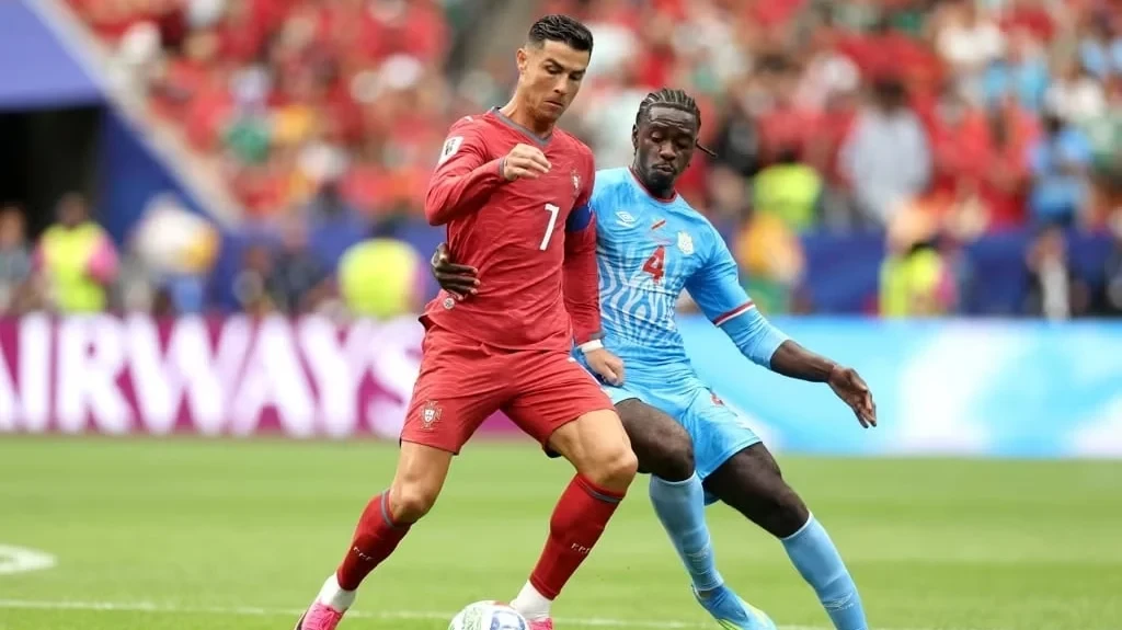 Khi mọi nghi ngờ đều hướng về Cristiano.