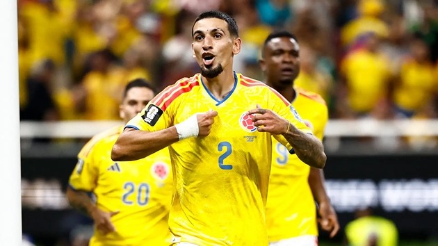 Munoz là đầu tàu đưa Colombia vào vòng 32 đội.