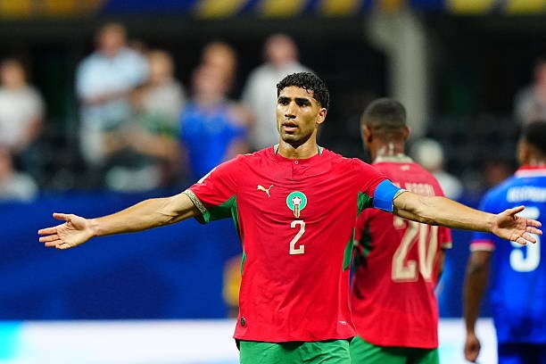 Thống kê sau trận cho thấy Achraf Hakimi đã tạo ra tổng cộng 5 cơ hội ghi bàn rõ rệt cho đồng đội trong suốt 90 phút hiện diện trên thảm cỏ vận động trường Atlanta. Khả năng chọn vị trí và thực hiện những đường chuyền quyết định của Achraf Hakimi chính là chìa khóa mở ra chiến thắng lội ngược dòng cho Morocco.