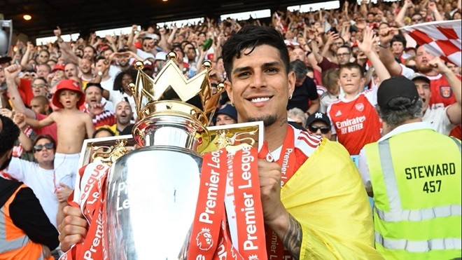 Hincapie đã góp công vào chức vô địch Ngoại hạng Anh. Ảnh: Trang chủ Arsenal.