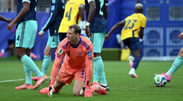 Manuel Neuer (5/10): Một ngày thi đấu không thực sự ấn tượng của 