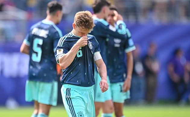 Joshua Kimmich (7/10): Kimmich vẫn cho thấy đẳng cấp với những đường chuyền từ tuyến dưới cực kỳ xuất sắc. Anh được rút ra nghỉ sau một giờ thi đấu nhằm dưỡng sức cho các trận đấu quan trọng tại vòng knock-out sắp tới.