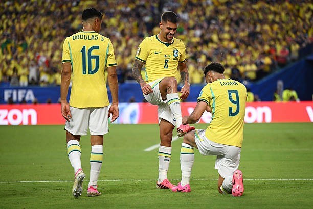 Cunha đang sát cánh cùng Bruno Guimaraes tại World Cup. 