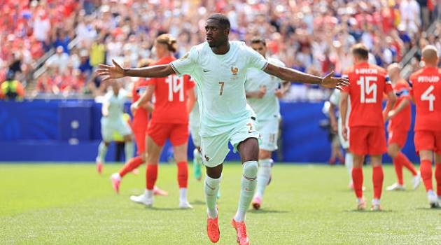 Dembele bùng nổ trước Na Uy. Ảnh: Getty Images.