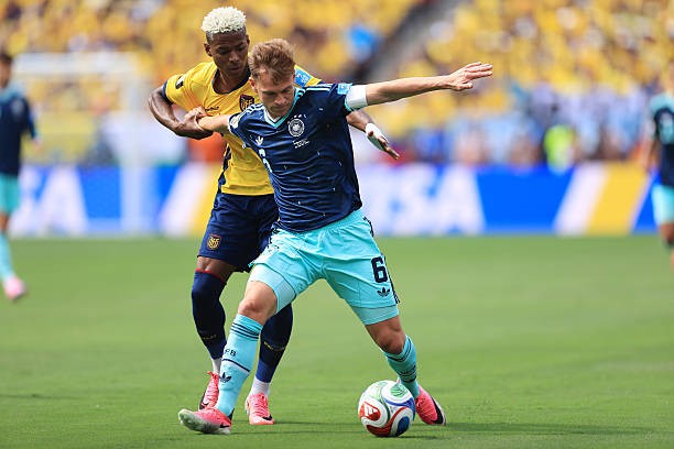 Kimmich gây thất vọng trước Ecuador.