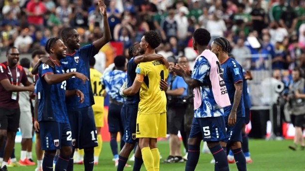  Cape Verde lập kỳ tích hiếm có trong lần đầu chào sân World Cup.