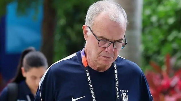 Thầy trò HLV Marcelo Bielsa gây thất vọng ở World Cup 2026.